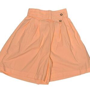 Vintage 80s Wide Leg Shorts 9/10 Peach Buttons Up Pleated High Waist